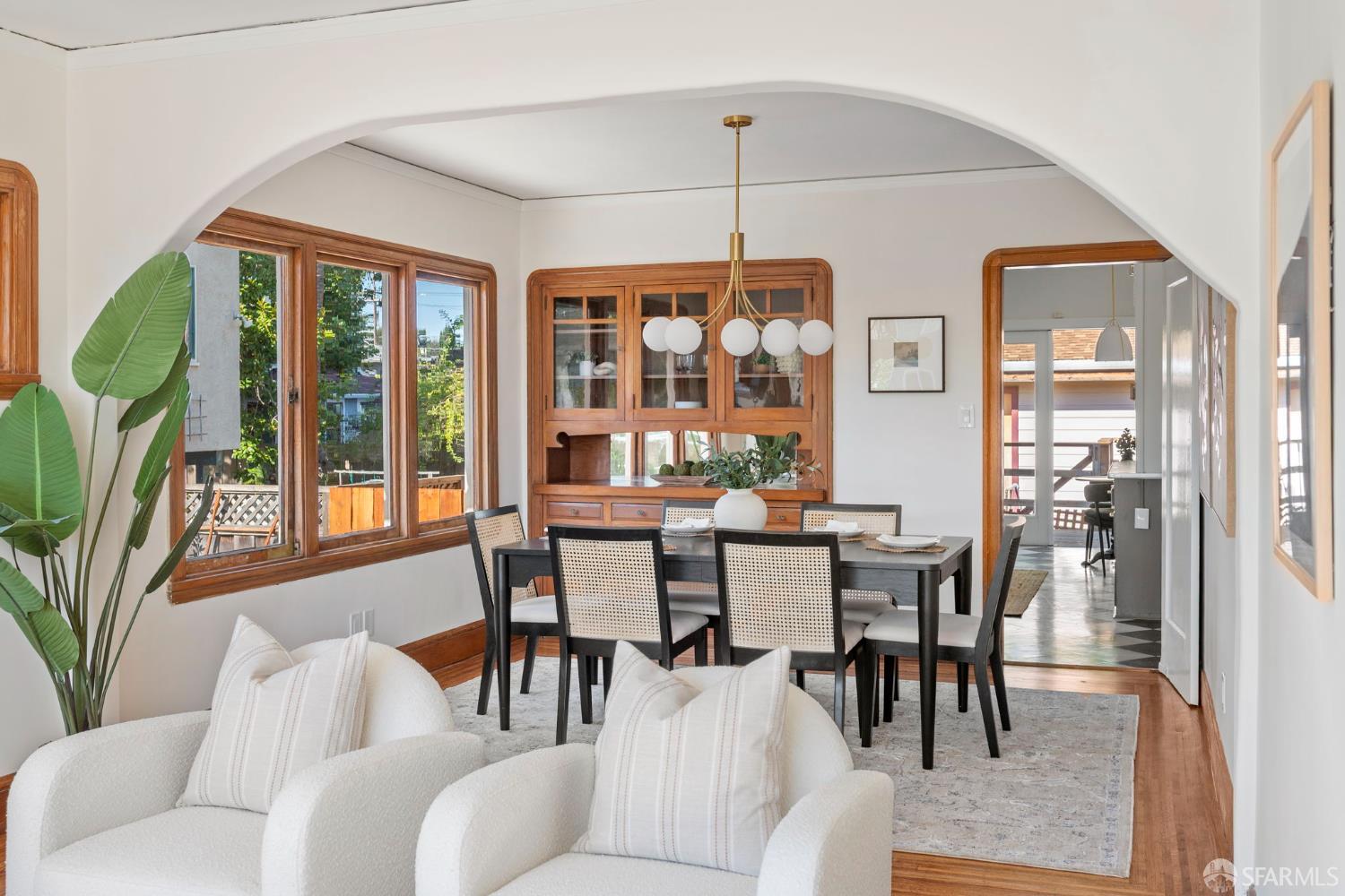 Detail Gallery Image 7 of 40 For 1611 Blake St, Berkeley,  CA 94703 - 2 Beds | 1 Baths