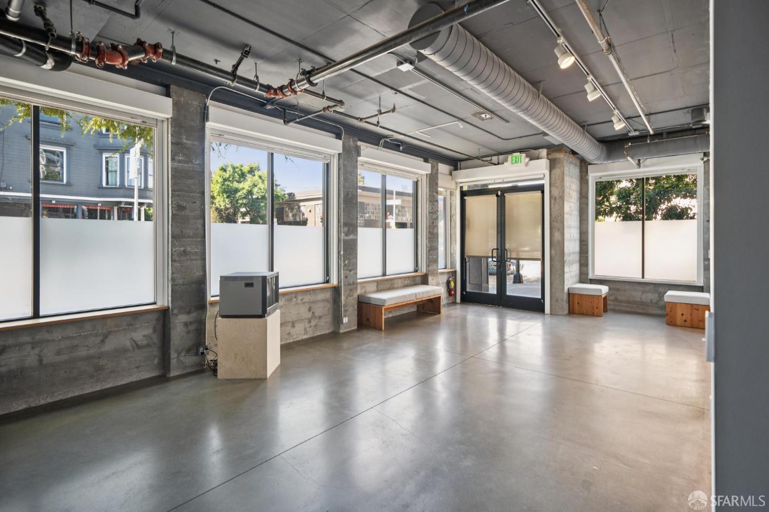 Detail Gallery Image 7 of 51 For 2405 Folsom St #1-4,  San Francisco,  CA 94110 - – Beds | – Baths