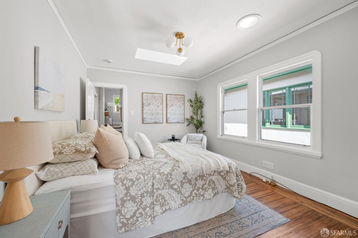 Detail Gallery Image 12 of 40 For 1611 Blake St, Berkeley,  CA 94703 - 2 Beds | 1 Baths