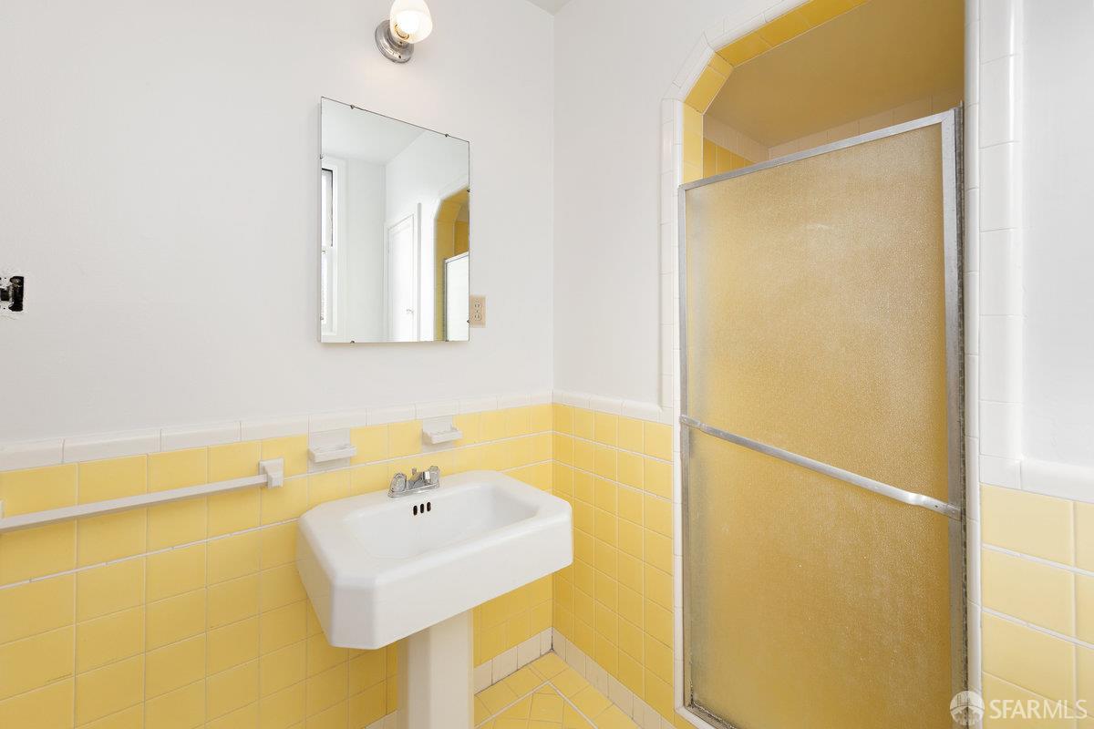 Detail Gallery Image 47 of 55 For 1584 11th Ave, San Francisco,  CA 94122 - – Beds | – Baths