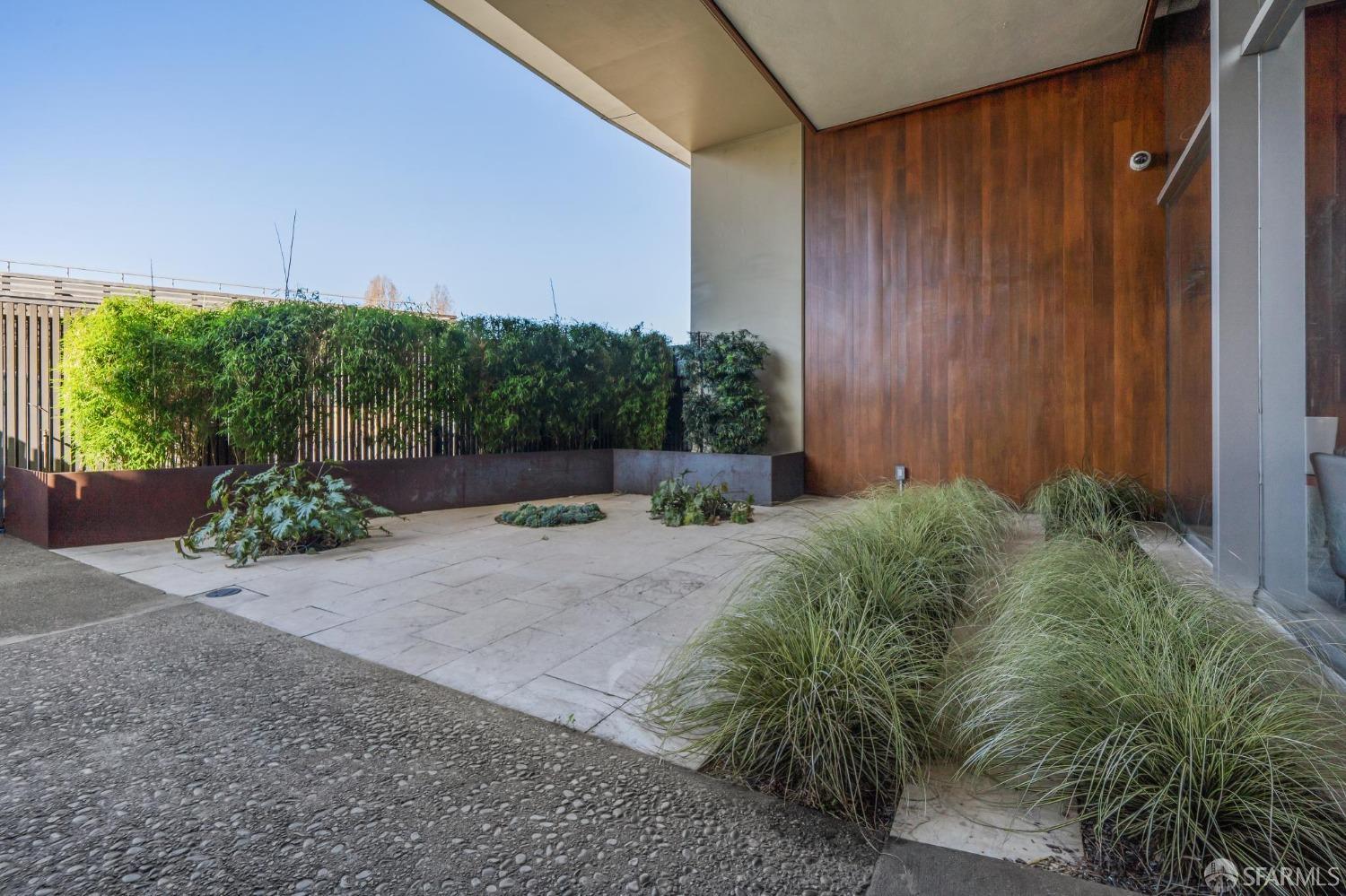 Detail Gallery Image 44 of 69 For 1050 North Point St #1002,  San Francisco,  CA 94109 - 2 Beds | 1 Baths