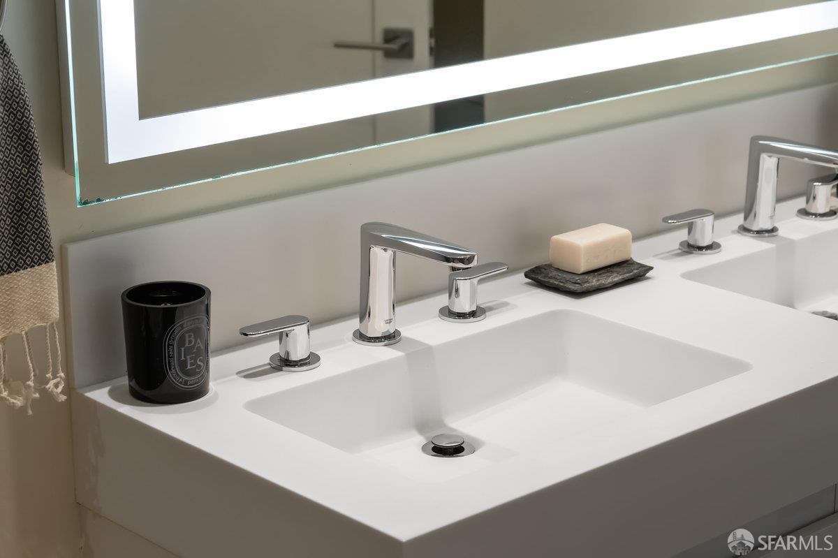 Detail Gallery Image 9 of 15 For 1601 Larkin St #102,  San Francisco,  CA 94109 - 1 Beds | 1 Baths