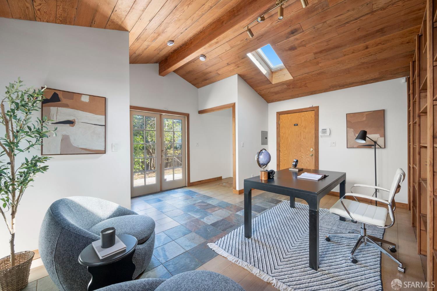 Detail Gallery Image 38 of 40 For 1611 Blake St, Berkeley,  CA 94703 - 2 Beds | 1 Baths