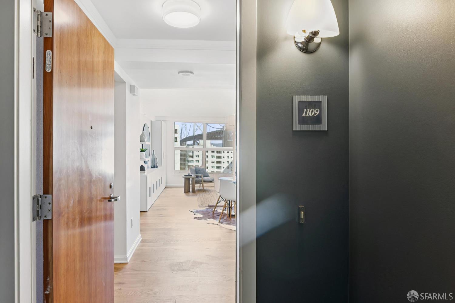 Detail Gallery Image 2 of 39 For 400 Beale St #1109,  San Francisco,  CA 94105 - 1 Beds | 1 Baths