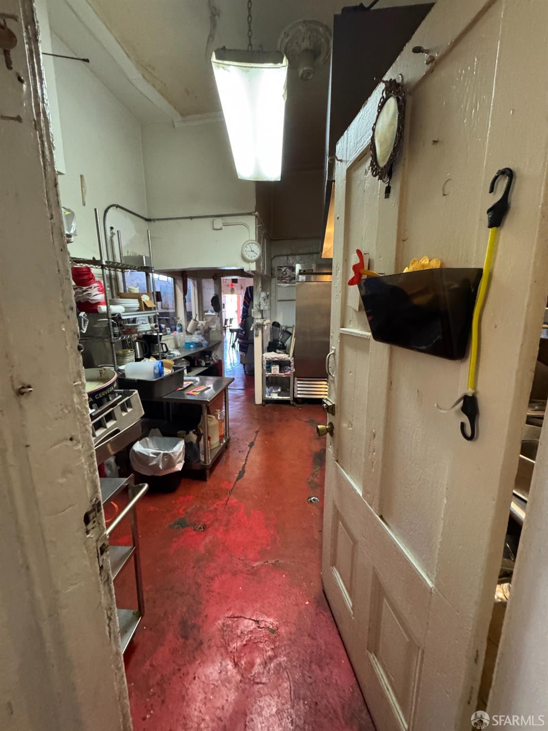 Detail Gallery Image 6 of 26 For 2950 25th St, San Francisco,  CA 94110 - – Beds | – Baths