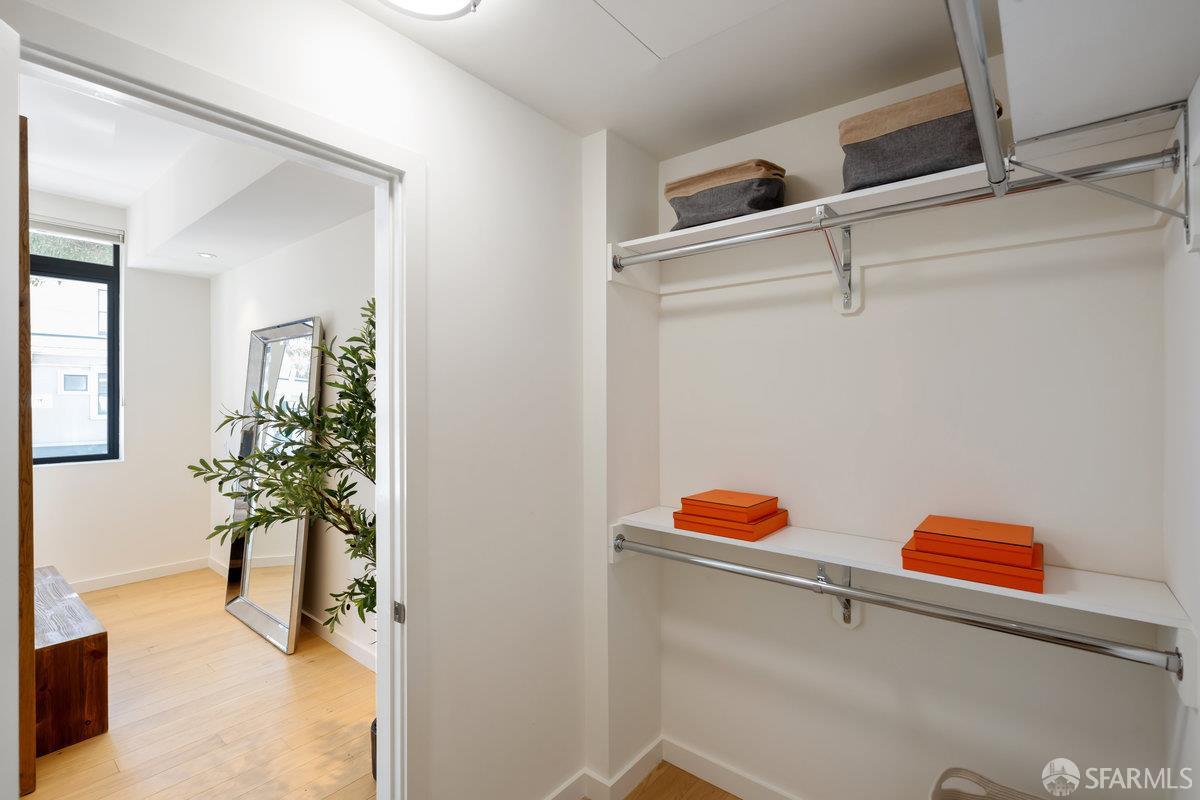 Detail Gallery Image 7 of 15 For 1601 Larkin St #102,  San Francisco,  CA 94109 - 1 Beds | 1 Baths