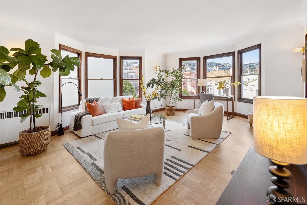 Detail Gallery Image 4 of 55 For 1584 11th Ave, San Francisco,  CA 94122 - – Beds | – Baths