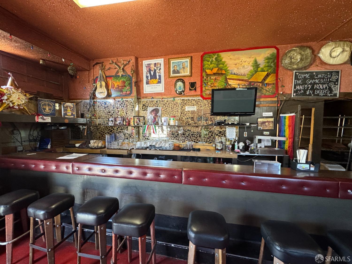 Detail Gallery Image 14 of 26 For 2950 25th St, San Francisco,  CA 94110 - – Beds | – Baths