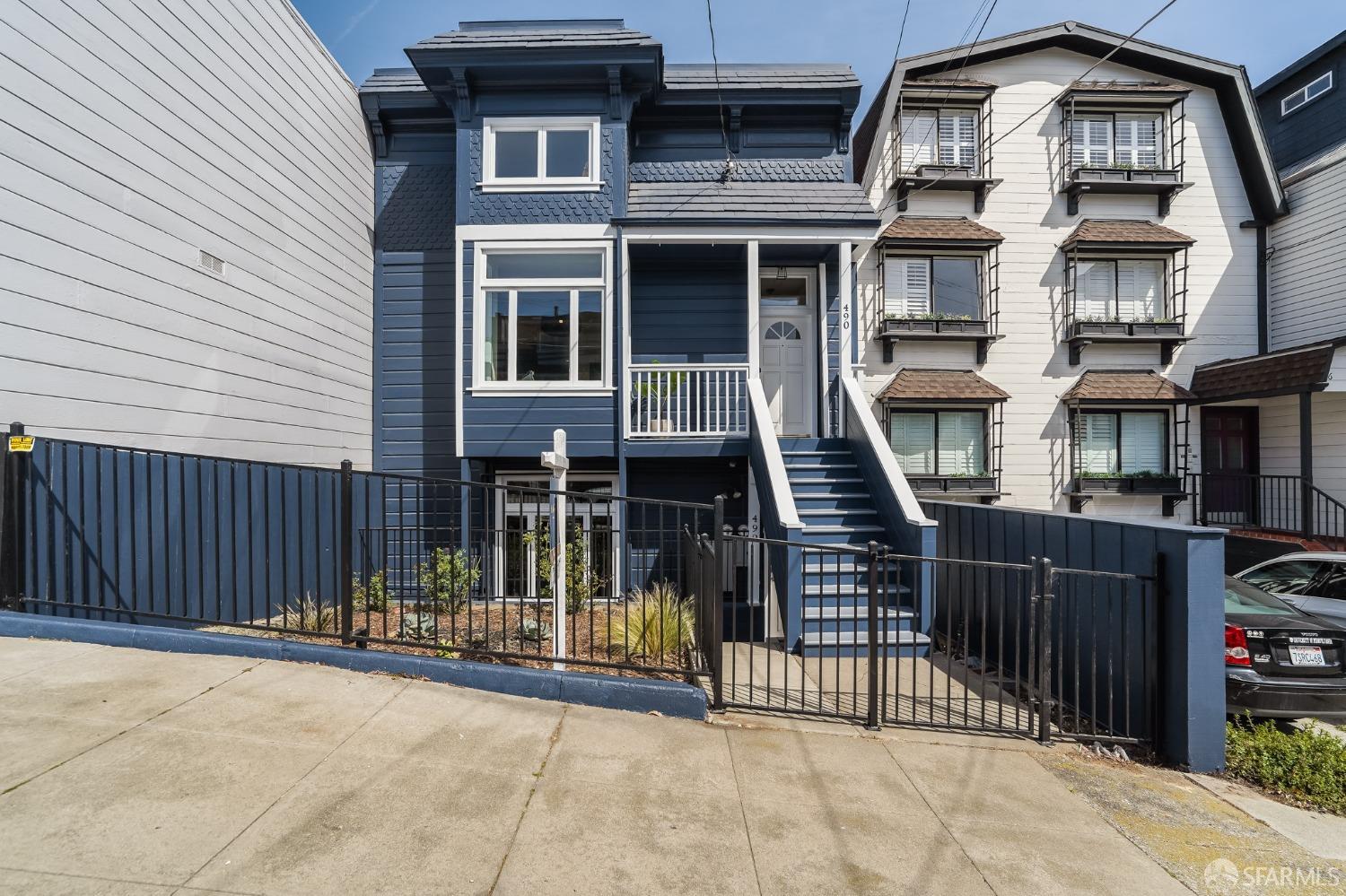 Front Image Thumbnail for SF425085369