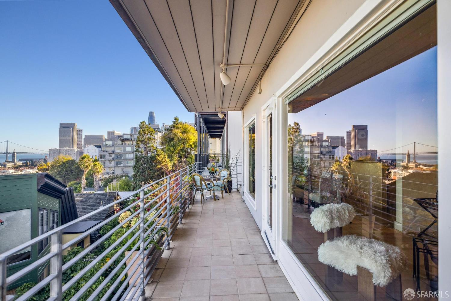 Detail Gallery Image 12 of 16 For 1440 Montgomery St #21,  San Francisco,  CA 94133 - 2 Beds | 2 Baths