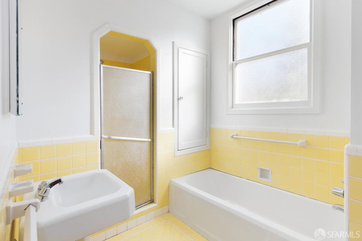 Detail Gallery Image 46 of 55 For 1584 11th Ave, San Francisco,  CA 94122 - – Beds | – Baths