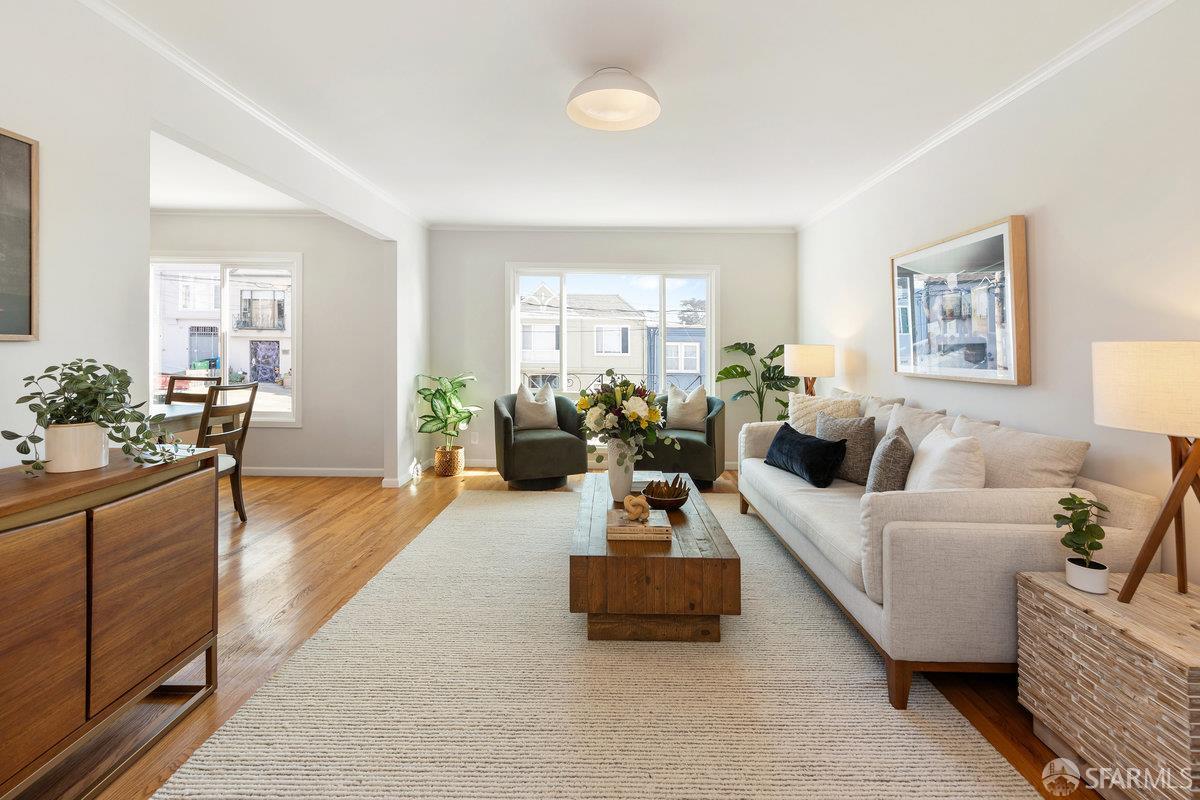 Detail Gallery Image 7 of 50 For 2591 39th Ave, San Francisco,  CA 94116 - 3 Beds | 2 Baths