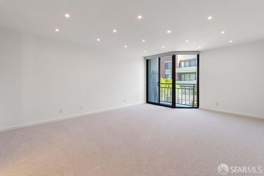 Detail Gallery Image 11 of 31 For 101 Lombard St 307w,  San Francisco,  CA 94111 - 2 Beds | 2 Baths