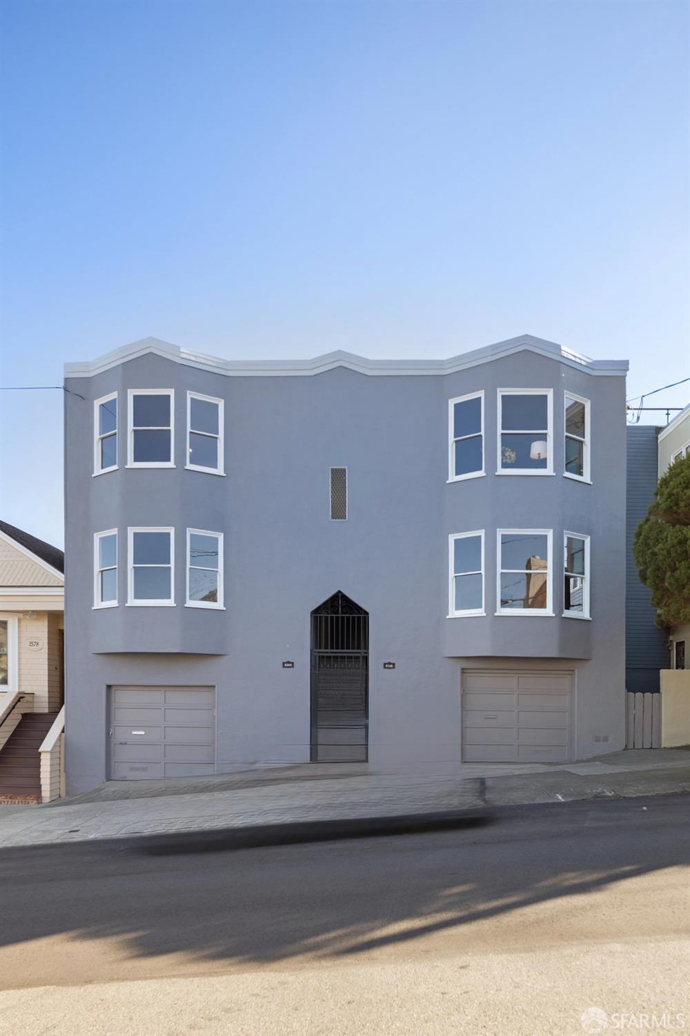 Detail Gallery Image 2 of 55 For 1584 11th Ave, San Francisco,  CA 94122 - – Beds | – Baths