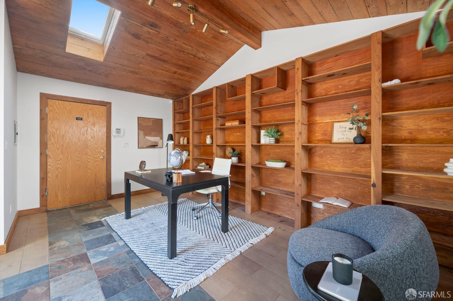 Detail Gallery Image 37 of 40 For 1611 Blake St, Berkeley,  CA 94703 - 2 Beds | 1 Baths