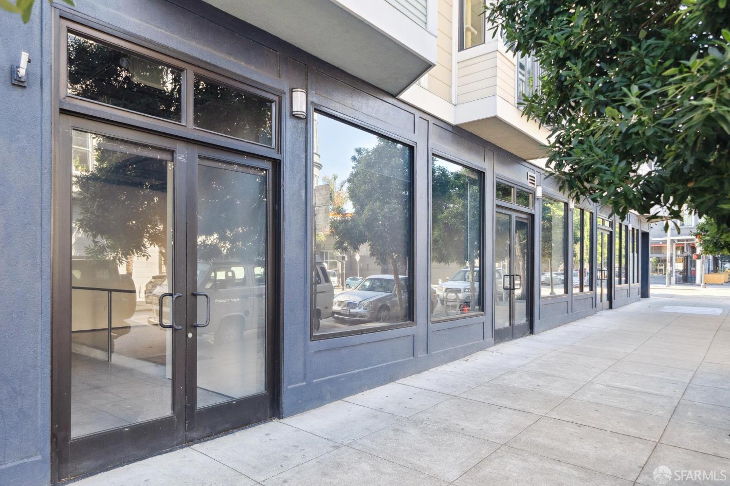 Detail Gallery Image 15 of 51 For 2405 Folsom St #1-4,  San Francisco,  CA 94110 - – Beds | – Baths