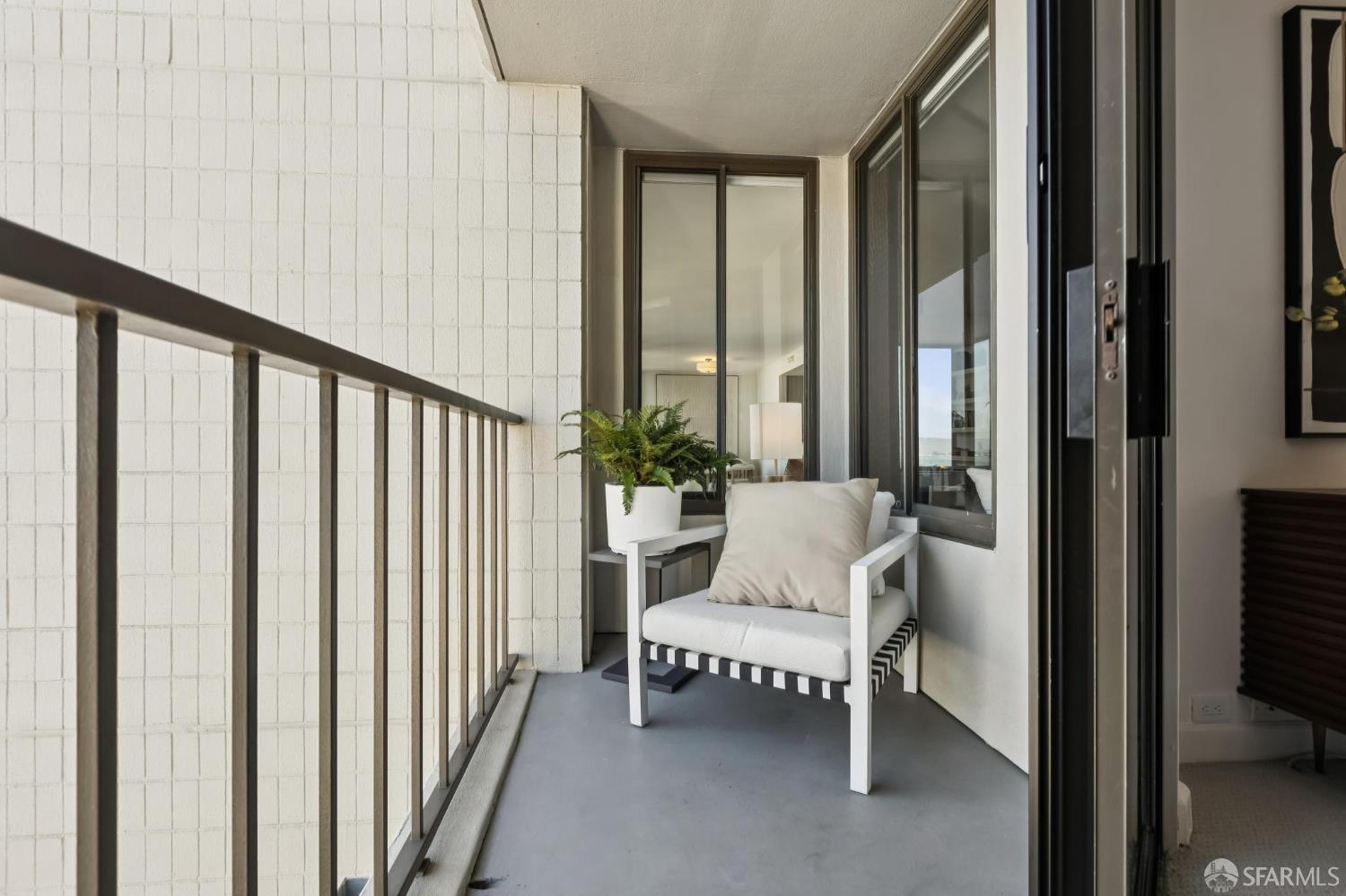 Detail Gallery Image 40 of 68 For 150 Lombard St #807,  San Francisco,  CA 94111 - 2 Beds | 2 Baths