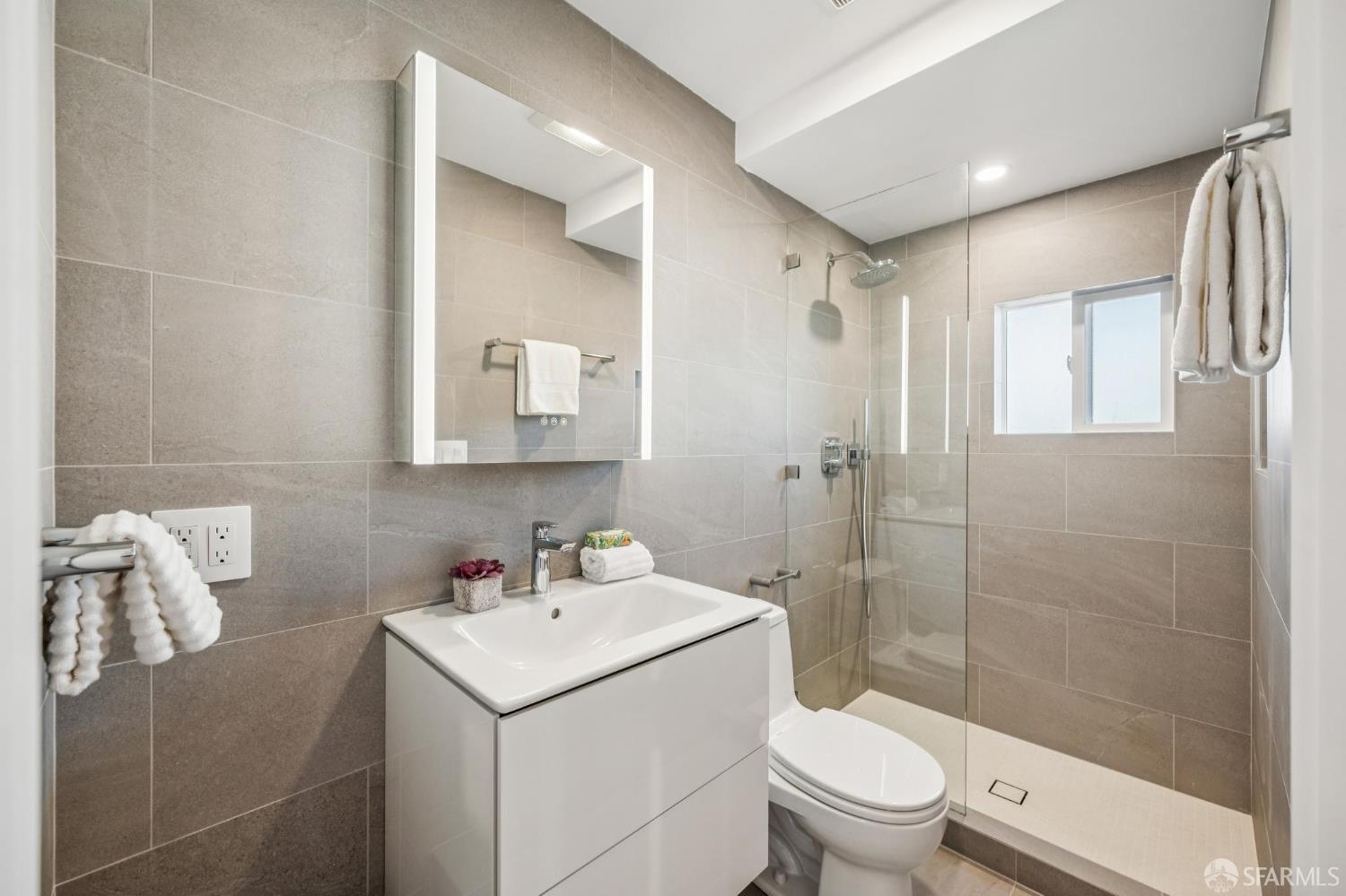 Detail Gallery Image 52 of 53 For 4149 26th St, San Francisco,  CA 94131 - 3 Beds | 3 Baths