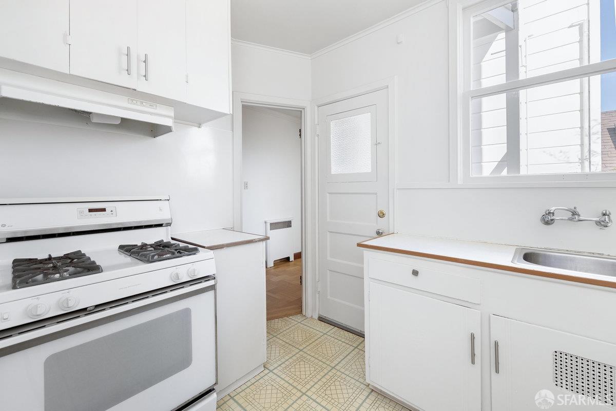 Detail Gallery Image 41 of 55 For 1584 11th Ave, San Francisco,  CA 94122 - – Beds | – Baths