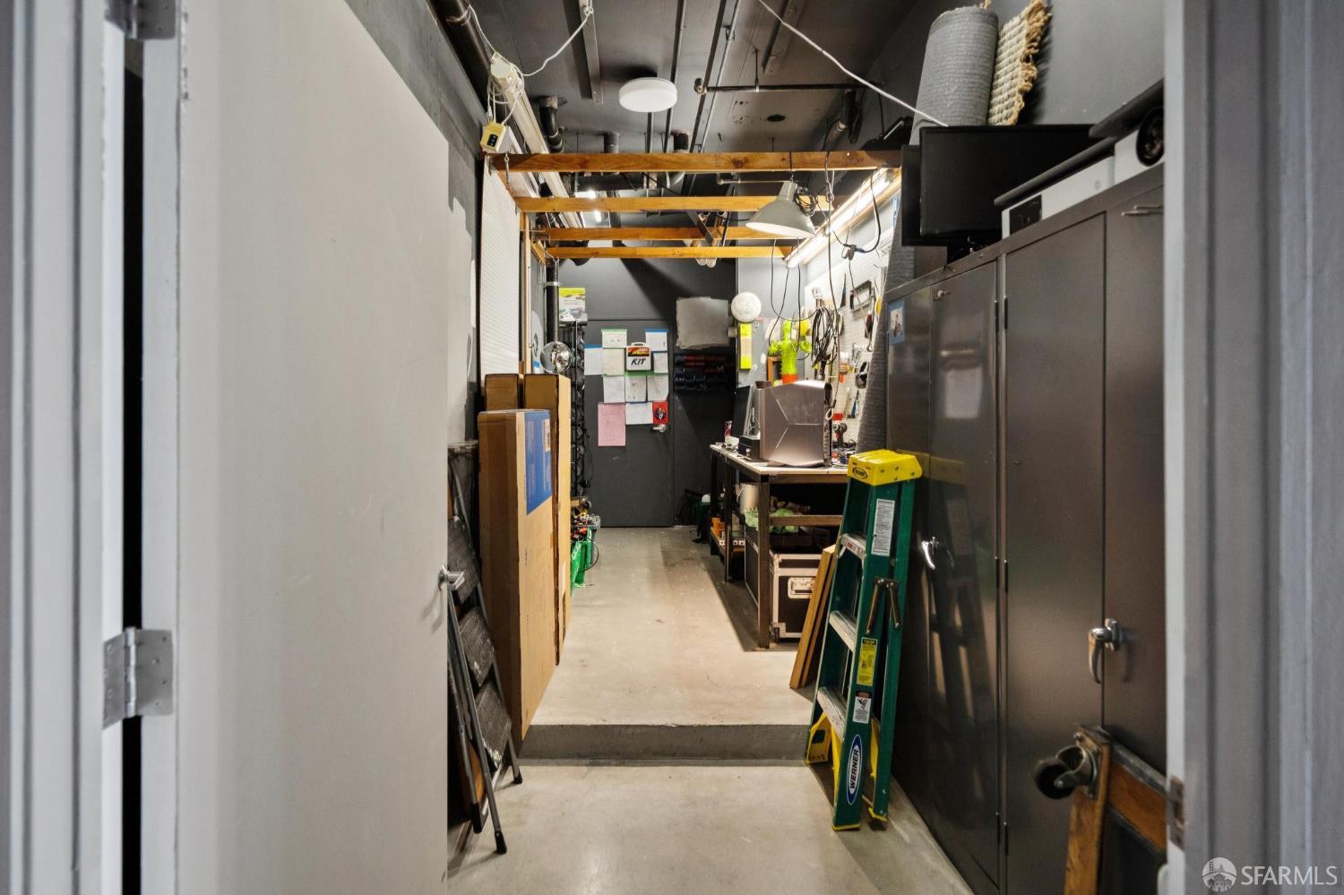 Detail Gallery Image 48 of 51 For 2405 Folsom St #1-4,  San Francisco,  CA 94110 - – Beds | – Baths