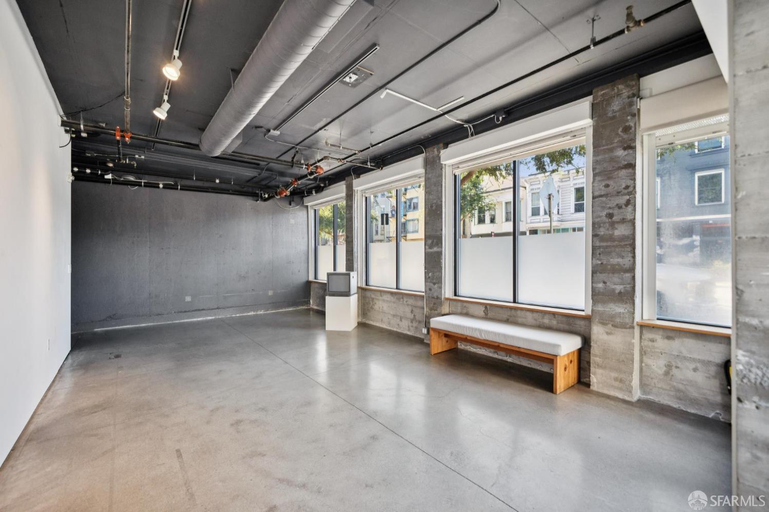 Detail Gallery Image 28 of 51 For 2405 Folsom St #1-4,  San Francisco,  CA 94110 - – Beds | – Baths