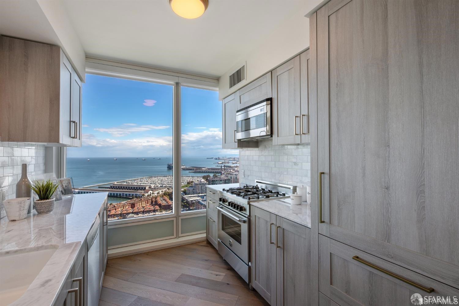 Detail Gallery Image 6 of 38 For 401 Harrison St 26e,  San Francisco,  CA 94105 - 2 Beds | 2 Baths