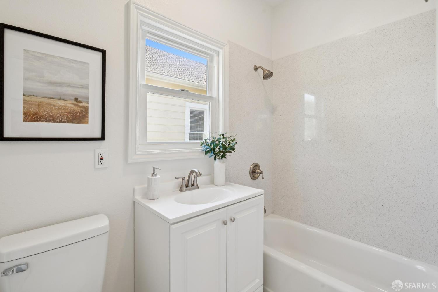 Detail Gallery Image 25 of 56 For 1412 Pacific Ave, Alameda,  CA 94501 - – Beds | – Baths