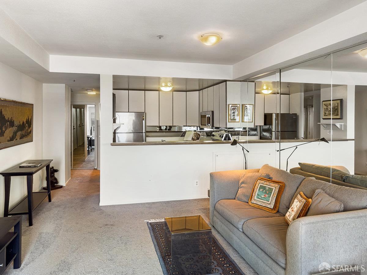 Detail Gallery Image 4 of 25 For 601 Van Ness Ave #1047,  San Francisco,  CA 94102 - 1 Beds | 1 Baths