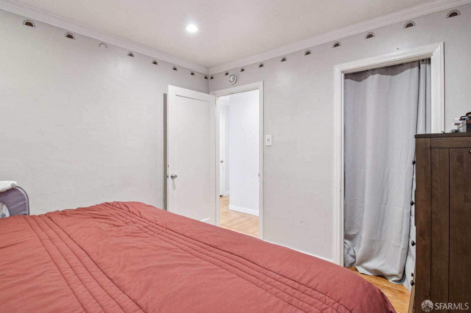 Detail Gallery Image 22 of 27 For 155 Georgia Ave, San Bruno,  CA 94066 - 2 Beds | 1 Baths