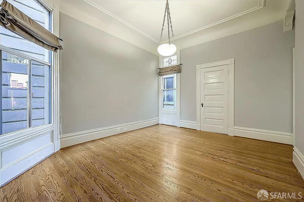 Detail Gallery Image 4 of 18 For 1241 Fulton St, San Francisco,  CA 94117 - 3 Beds | 2/1 Baths