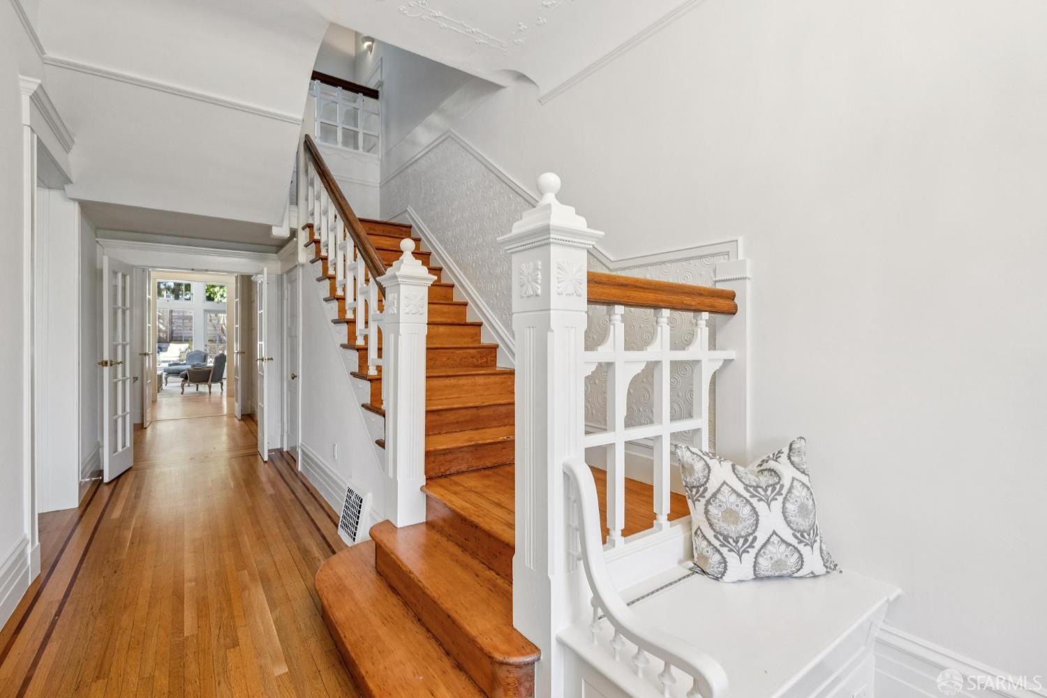 Detail Gallery Image 46 of 92 For 65 Carmelita St, San Francisco,  CA 94117 - 6 Beds | 3/1 Baths