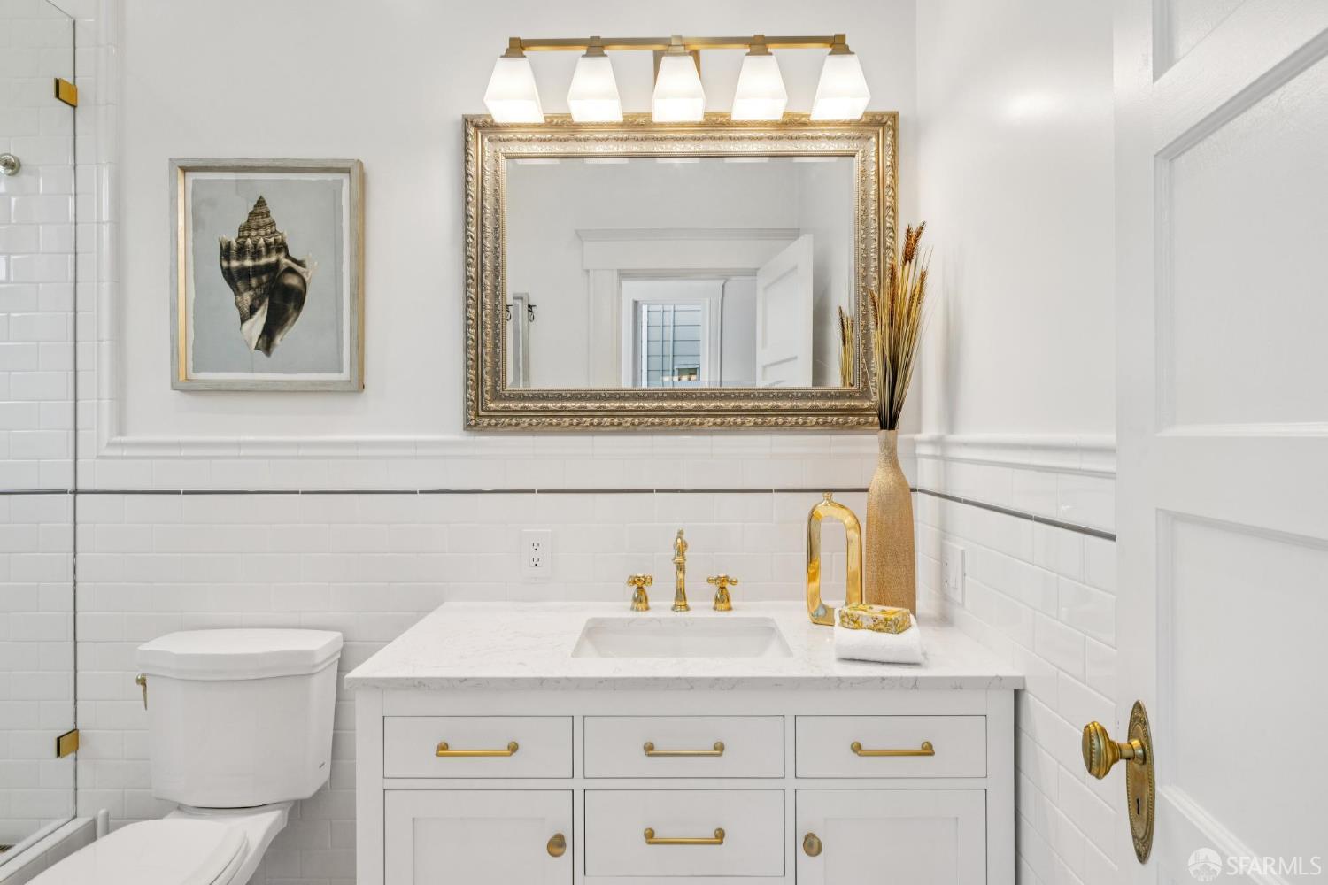 Detail Gallery Image 55 of 92 For 65 Carmelita St, San Francisco,  CA 94117 - 6 Beds | 3/1 Baths