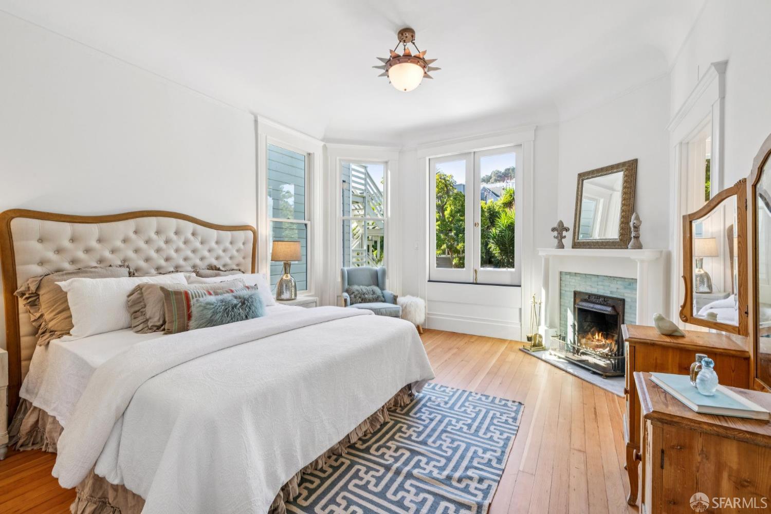Detail Gallery Image 50 of 92 For 65 Carmelita St, San Francisco,  CA 94117 - 6 Beds | 3/1 Baths