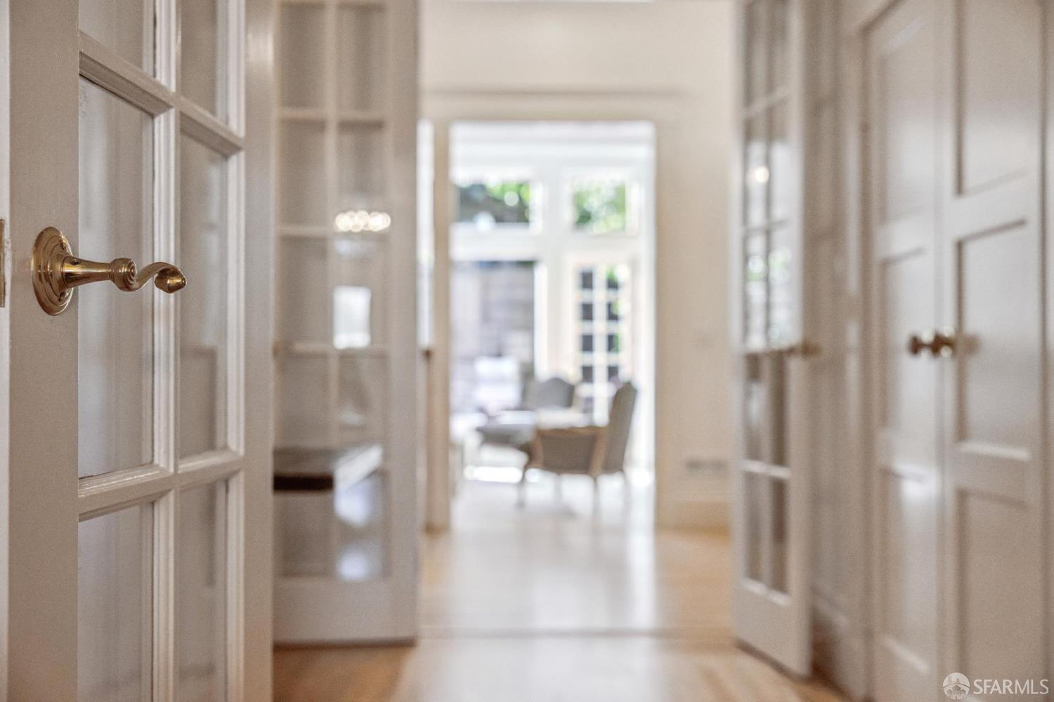 Detail Gallery Image 27 of 92 For 65 Carmelita St, San Francisco,  CA 94117 - 6 Beds | 3/1 Baths