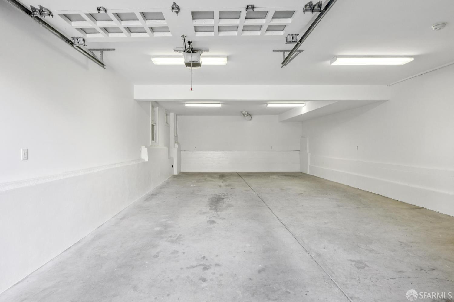 Detail Gallery Image 75 of 92 For 65 Carmelita St, San Francisco,  CA 94117 - 6 Beds | 3/1 Baths