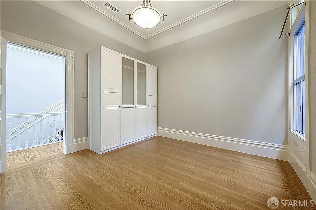 Detail Gallery Image 6 of 18 For 1241 Fulton St, San Francisco,  CA 94117 - 3 Beds | 2/1 Baths