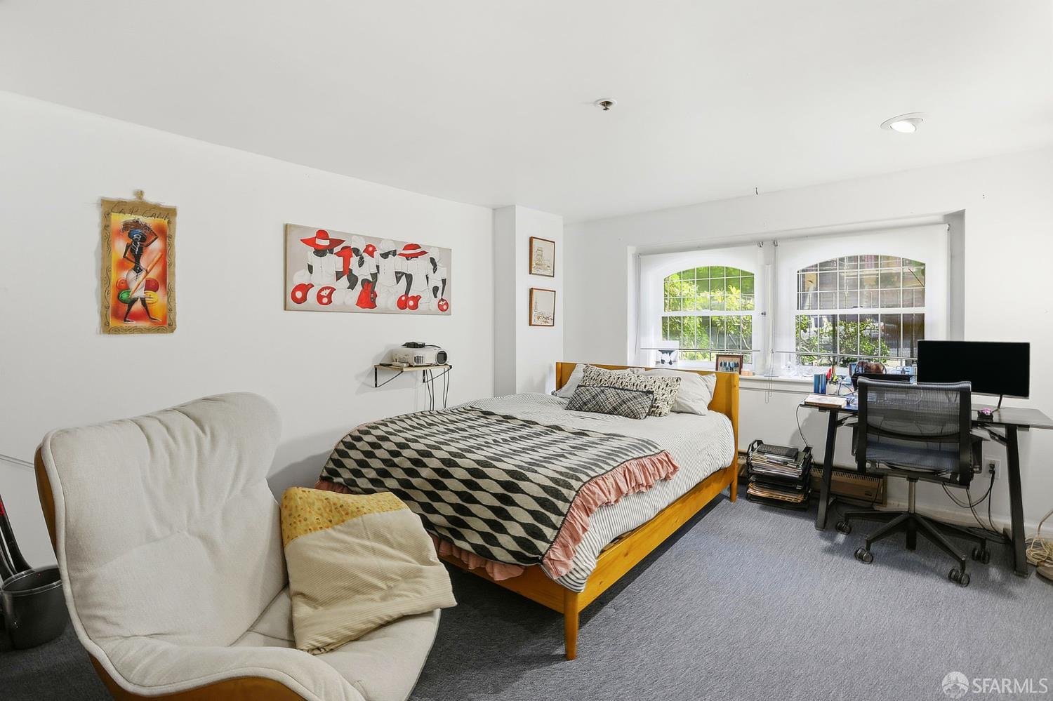 Detail Gallery Image 10 of 21 For 1404 Golden Gate Ave, San Francisco,  CA 94115 - 5 Beds | 2/1 Baths