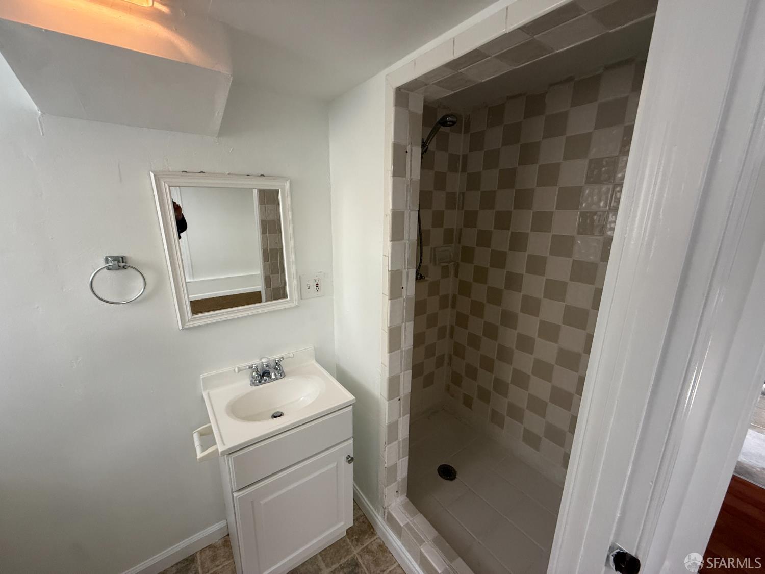 Detail Gallery Image 26 of 40 For 8122 Geary Blvd, San Francisco,  CA 94121 - 7 Beds | 5/1 Baths