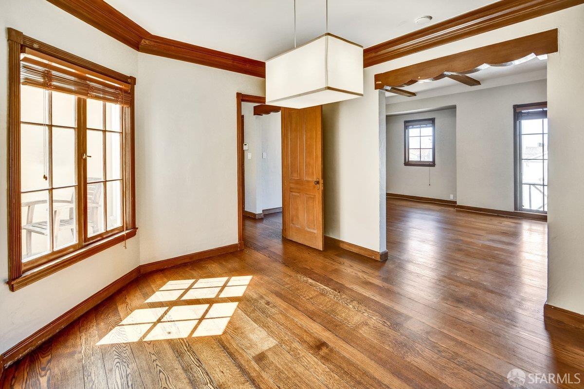 Detail Gallery Image 6 of 31 For 1770 17th Ave, San Francisco,  CA 94122 - 3 Beds | 2 Baths