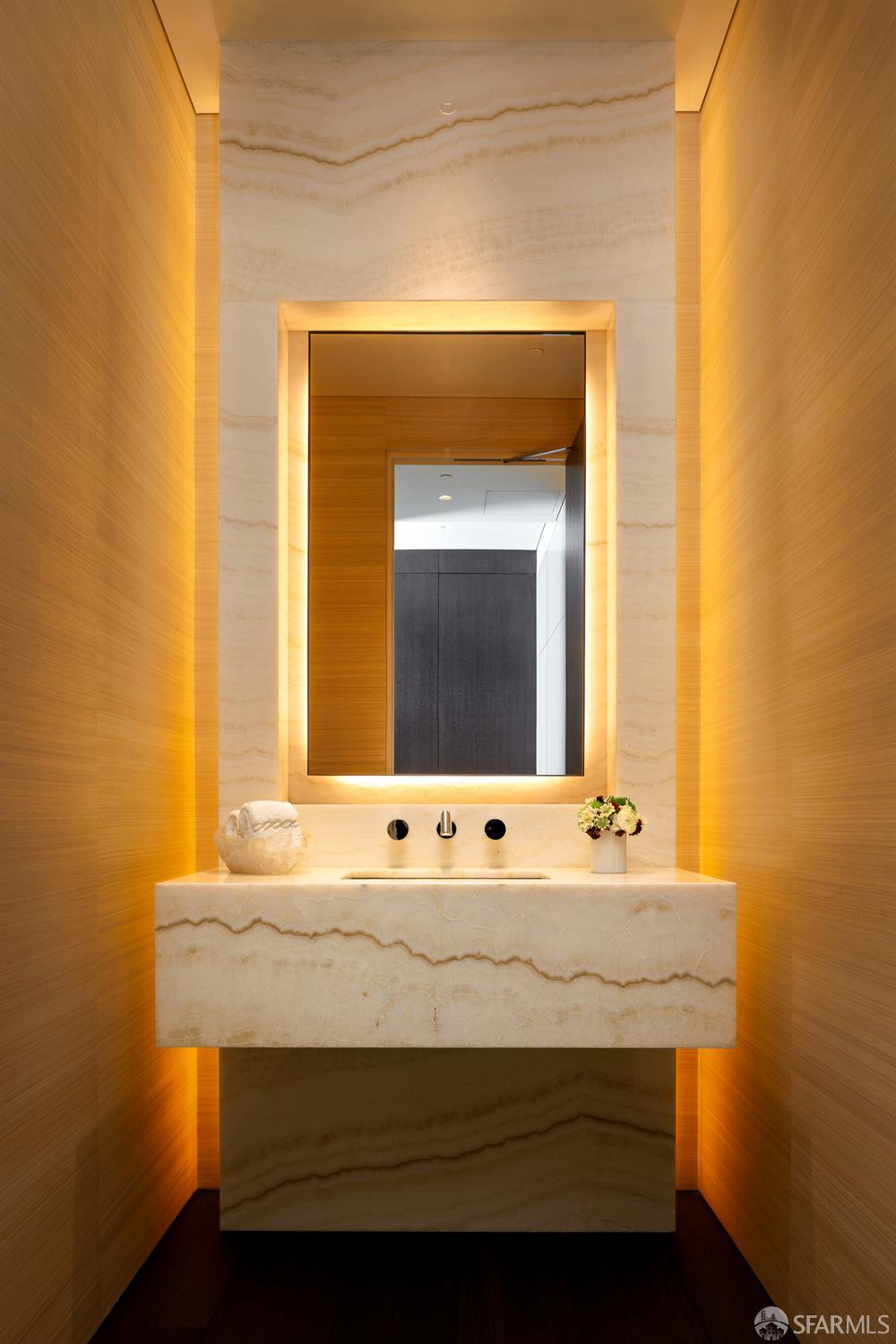 Detail Gallery Image 14 of 34 For 2121 Webster St Gph1,  San Francisco,  CA 94115 - 3 Beds | 3/1 Baths