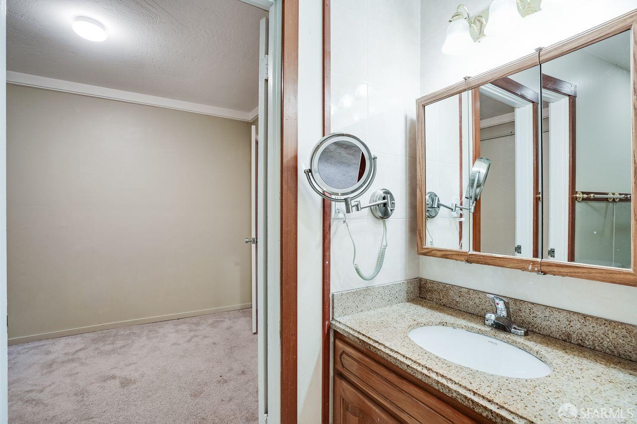 Detail Gallery Image 27 of 37 For 172 Amber Dr, San Francisco,  CA 94131 - 5 Beds | 3 Baths