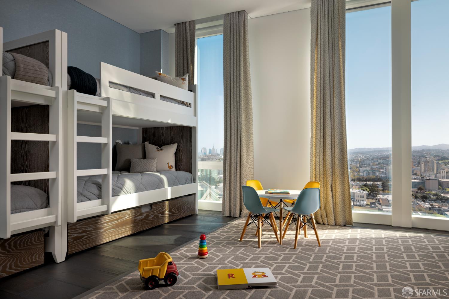 Detail Gallery Image 24 of 34 For 2121 Webster St Gph1,  San Francisco,  CA 94115 - 3 Beds | 3/1 Baths