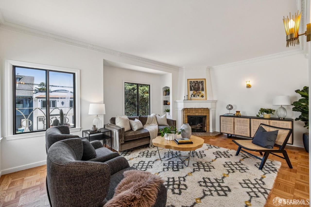 Detail Gallery Image 3 of 28 For 845 44th Ave, San Francisco,  CA 94121 - 2 Beds | 1 Baths