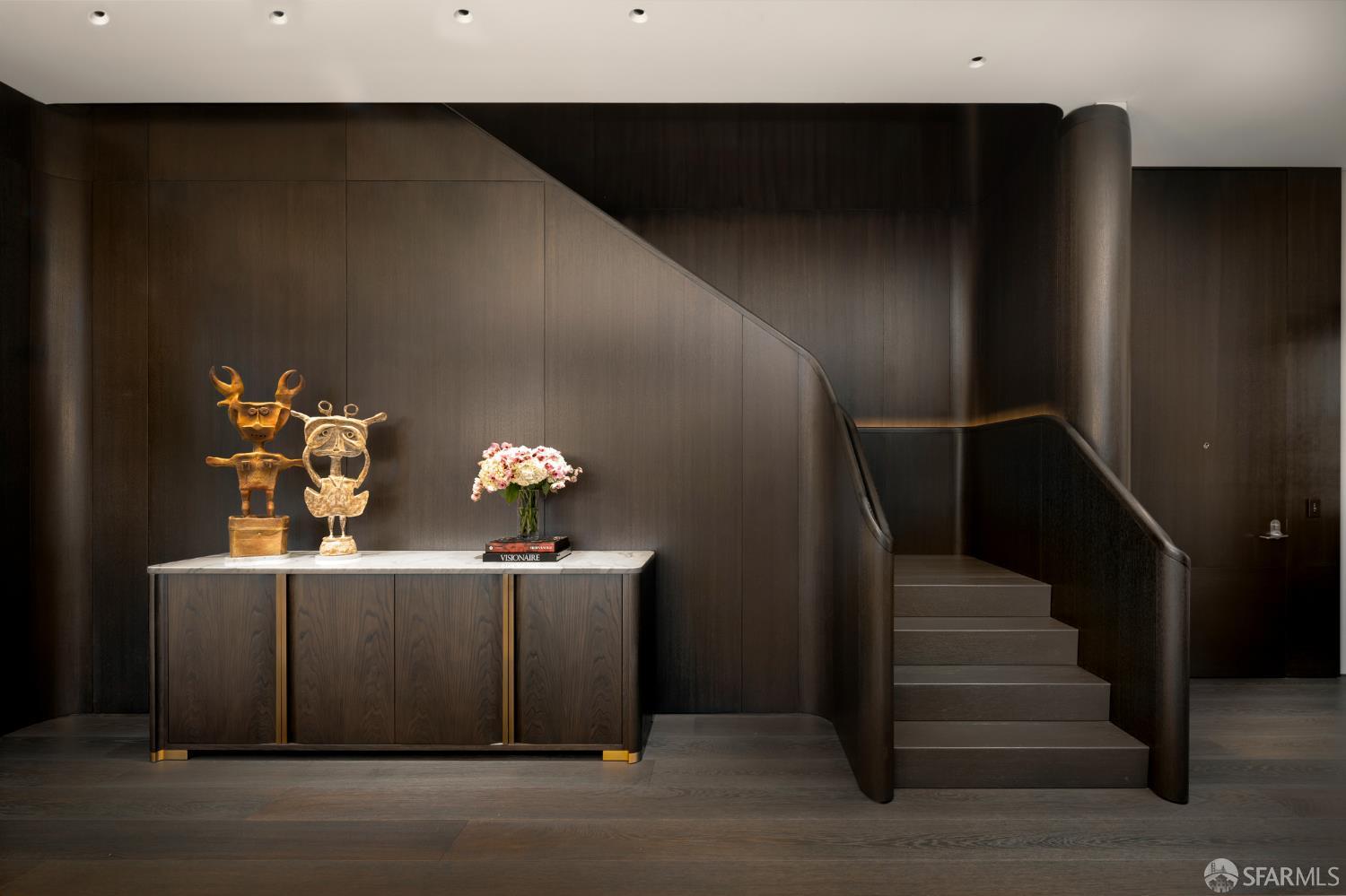 Detail Gallery Image 4 of 34 For 2121 Webster St Gph1,  San Francisco,  CA 94115 - 3 Beds | 3/1 Baths