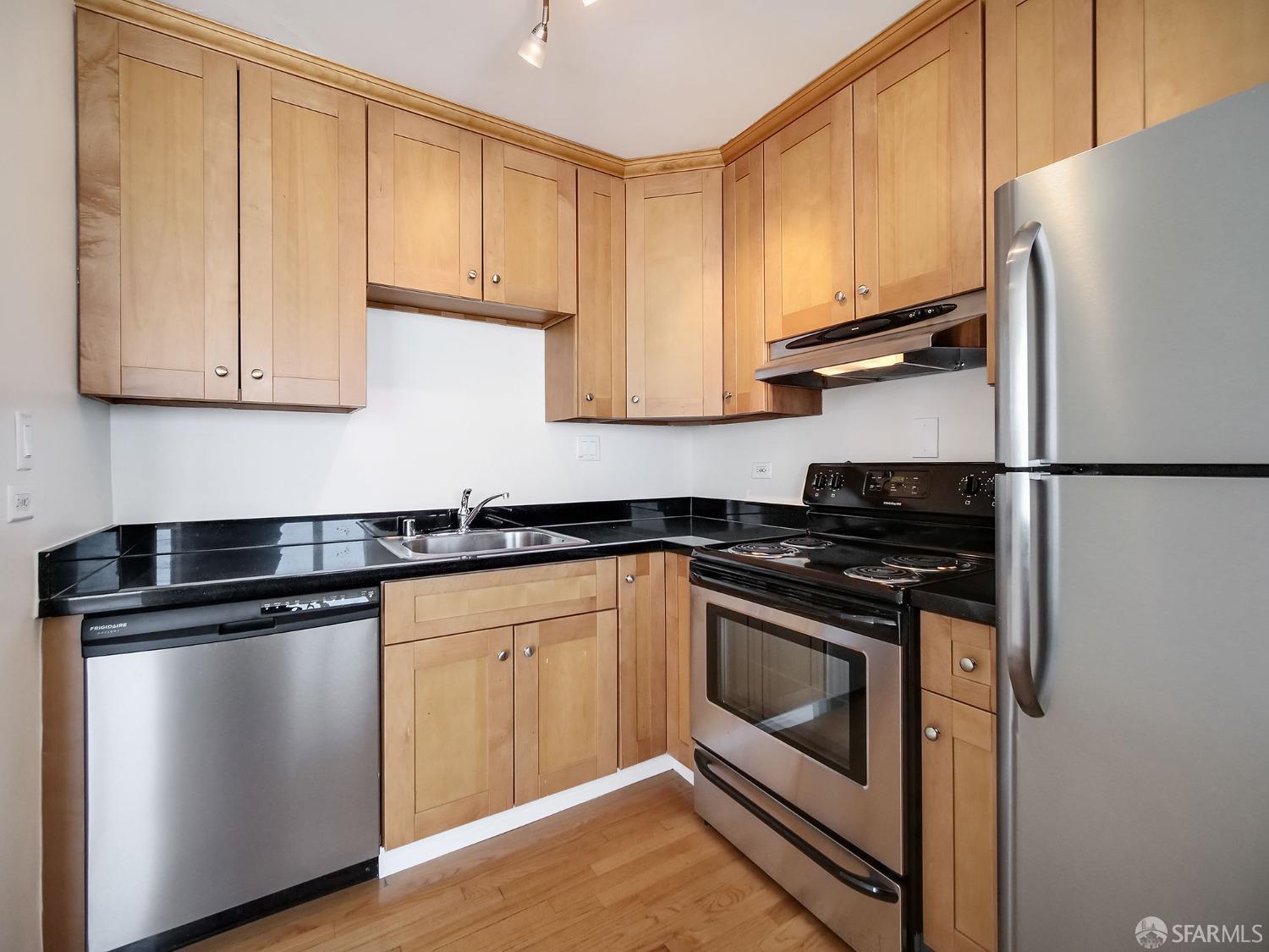 Detail Gallery Image 17 of 36 For 1800 Pacific Ave #701,  San Francisco,  CA 94109 - 2 Beds | 2 Baths