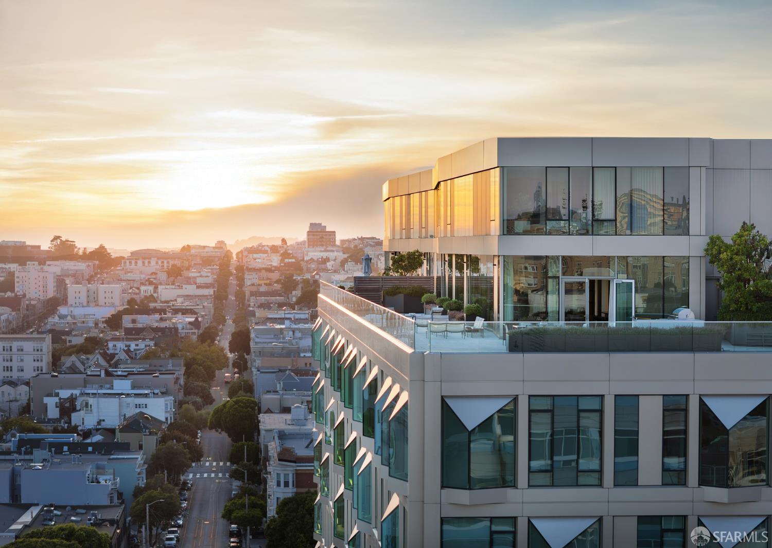 Detail Gallery Image 32 of 34 For 2121 Webster St Gph1,  San Francisco,  CA 94115 - 3 Beds | 3/1 Baths