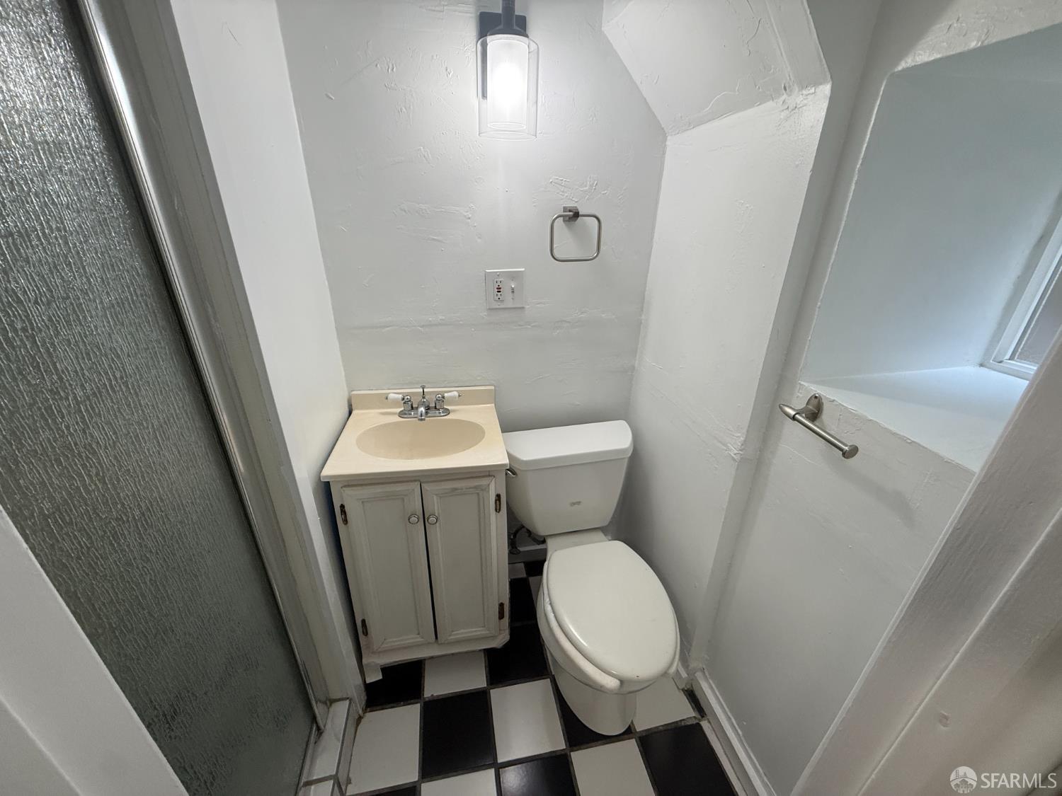 Detail Gallery Image 23 of 40 For 8122 Geary Blvd, San Francisco,  CA 94121 - 7 Beds | 5/1 Baths