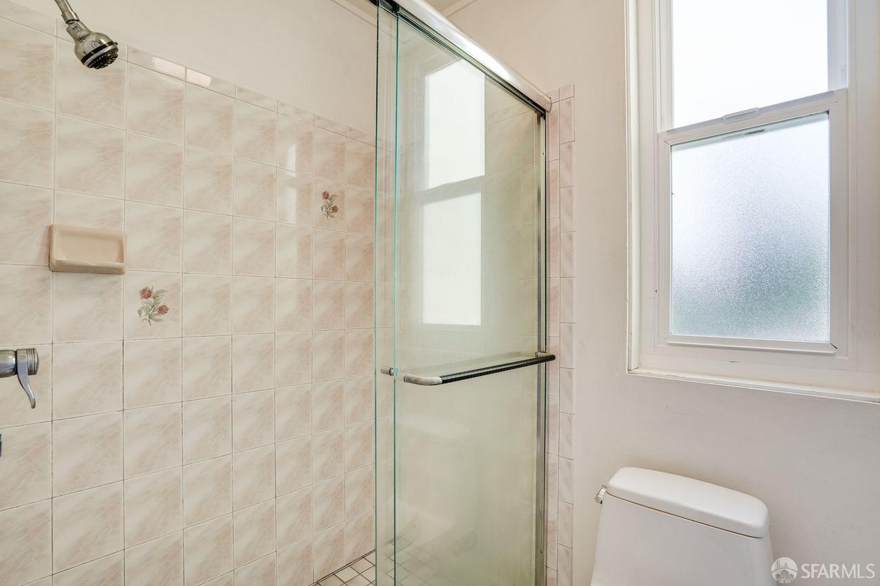 Detail Gallery Image 25 of 37 For 172 Amber Dr, San Francisco,  CA 94131 - 5 Beds | 3 Baths