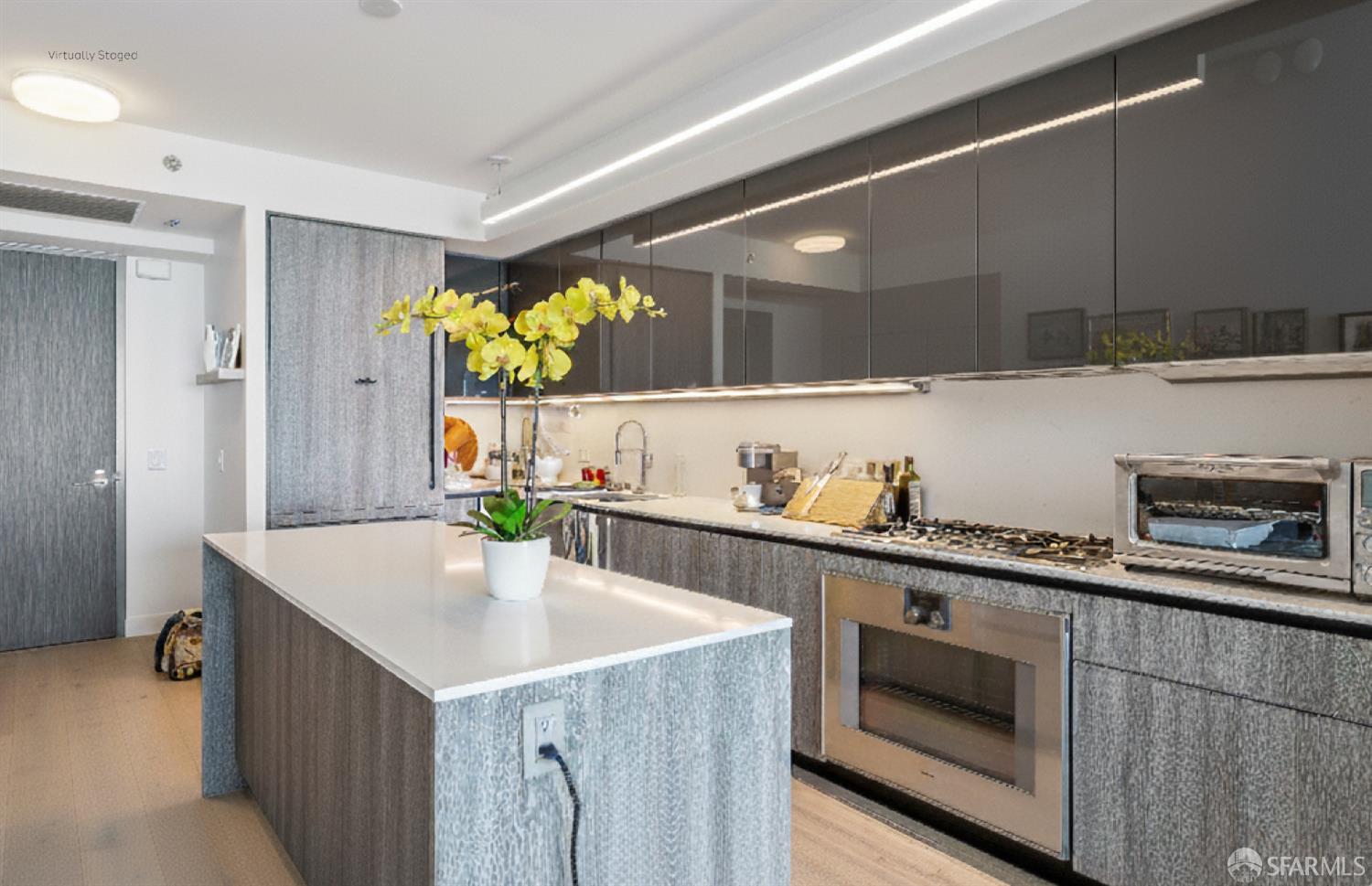 Detail Gallery Image 5 of 20 For 201 Folsom St 27f,  San Francisco,  CA 94105 - 2 Beds | 2 Baths