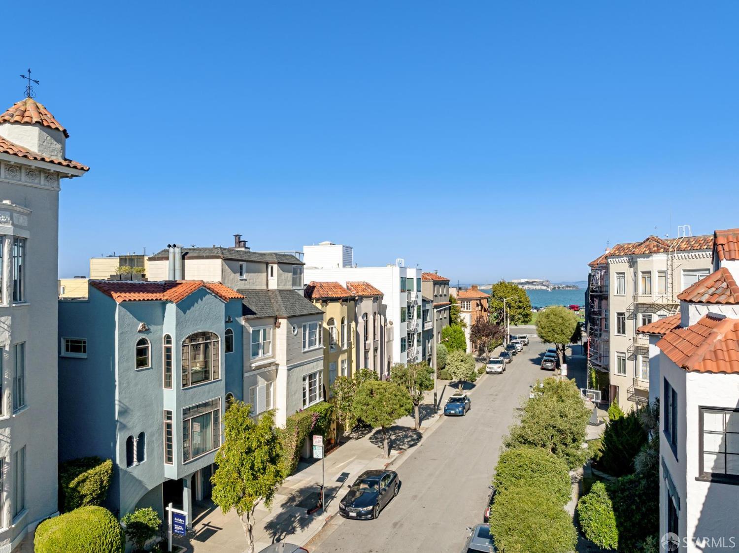 Detail Gallery Image 33 of 35 For 115 Retiro Way, San Francisco,  CA 94123 - 2 Beds | 1/1 Baths